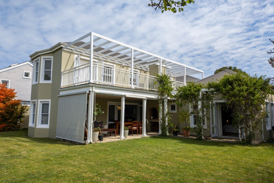 To Let 3 Bedroom Property for Rent in Thesen Islands Western Cape